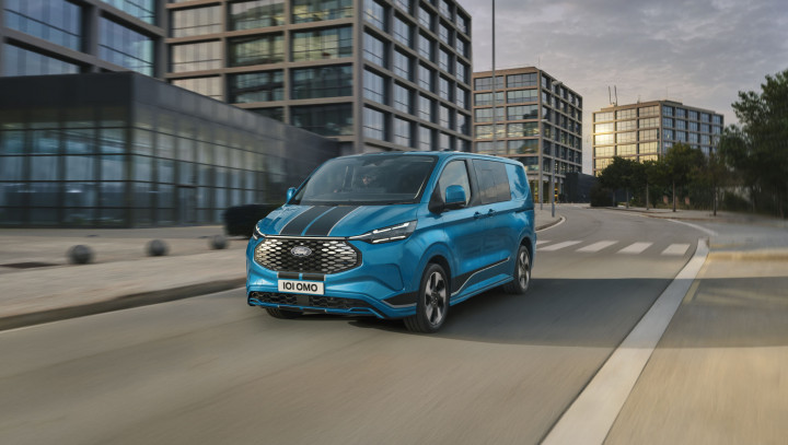 Ford Nouveau E-Transit Custom 