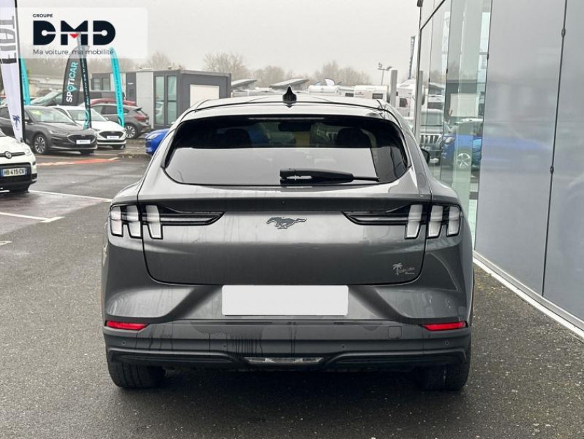 Ford Mustang Mach-e Extended Range 99kwh 294ch 7cv - Visuel #11