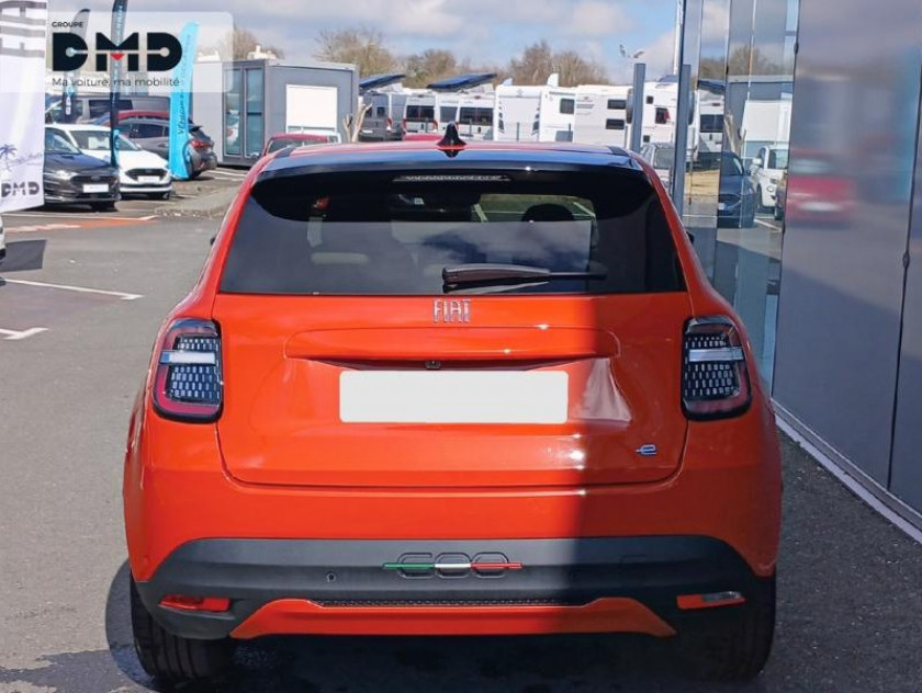 Fiat 600 E 156ch 54kwh La Prima - Visuel #11