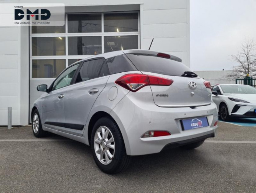 Hyundai I20 1.0 T-gdi 100 Uefa Euro 2016 - Visuel #3