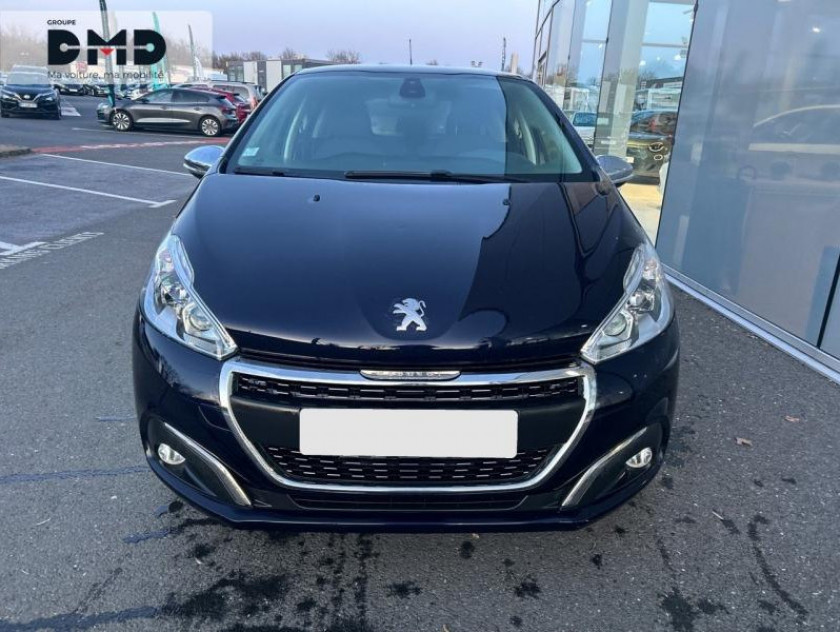 Peugeot 208 1.2 Puretech 82ch E6.c Signature 5p - Visuel #4