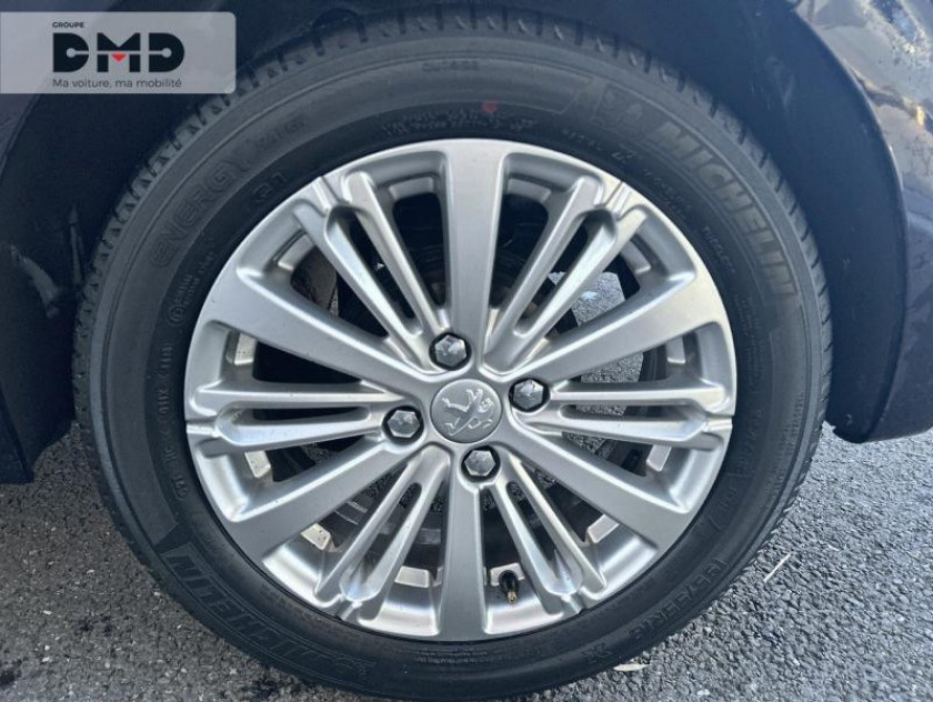 Peugeot 208 1.2 Puretech 82ch E6.c Signature 5p - Visuel #13