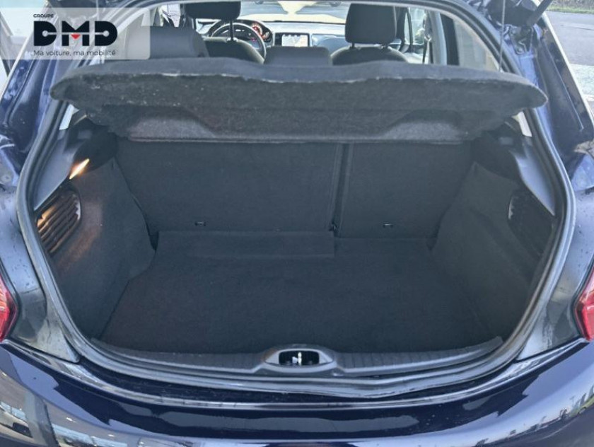 Peugeot 208 1.2 Puretech 82ch E6.c Signature 5p - Visuel #12