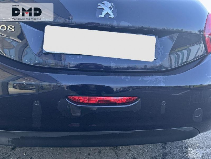 Peugeot 208 1.2 Puretech 82ch E6.c Signature 5p - Visuel #15