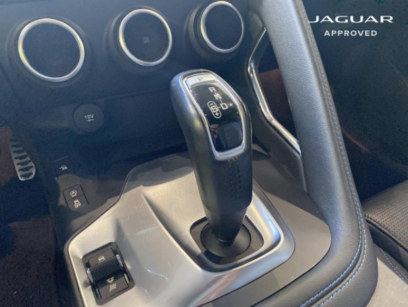 Jaguar E-pace 2.0d 180ch R-dynamic Se Awd Bva9 - Visuel #16