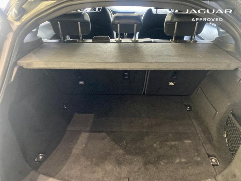 Jaguar E-pace 2.0d 180ch R-dynamic Se Awd Bva9 - Visuel #5