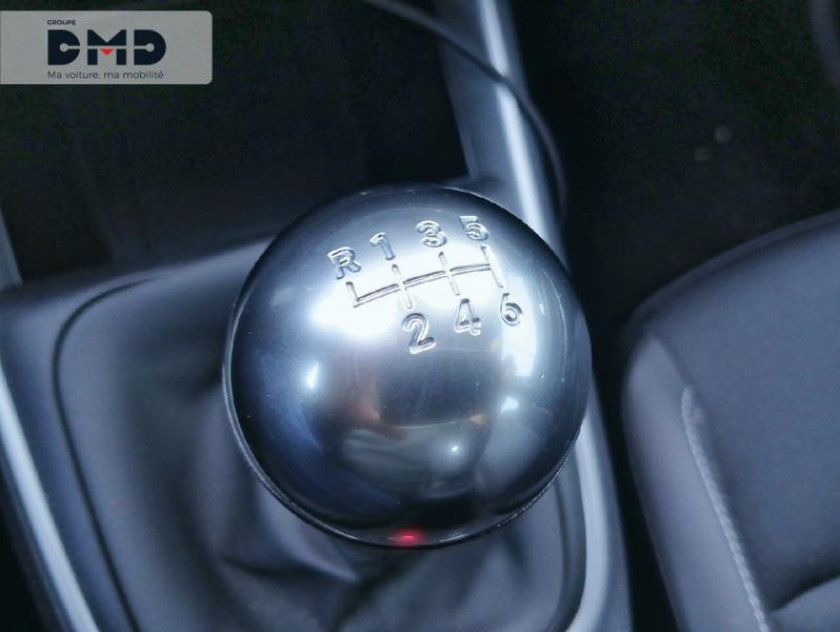 Jeep Avenger 1.2 Turbo T3 100ch Altitude - Visuel #8